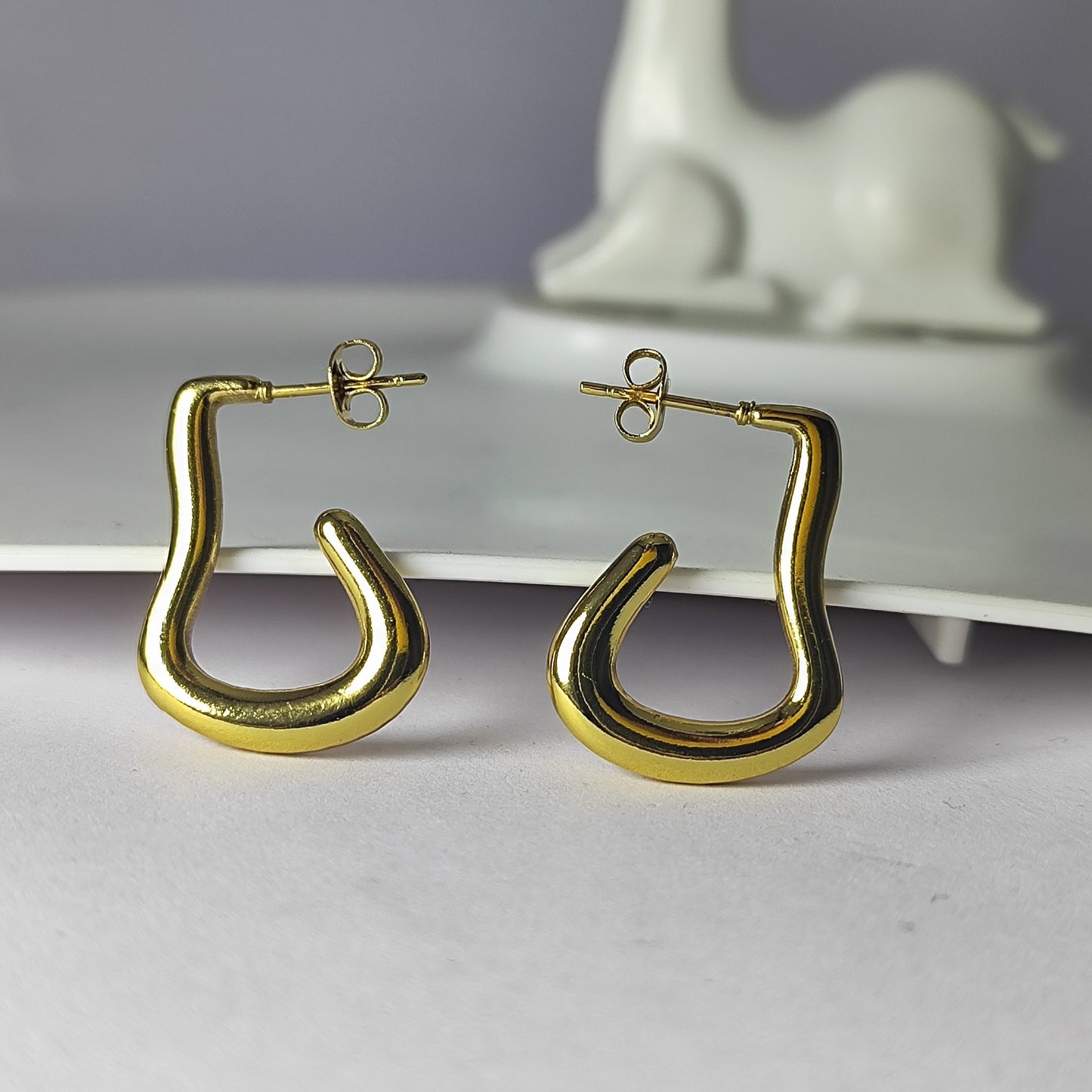 Hook shaped Earrings | Anti-tarnish Ekam